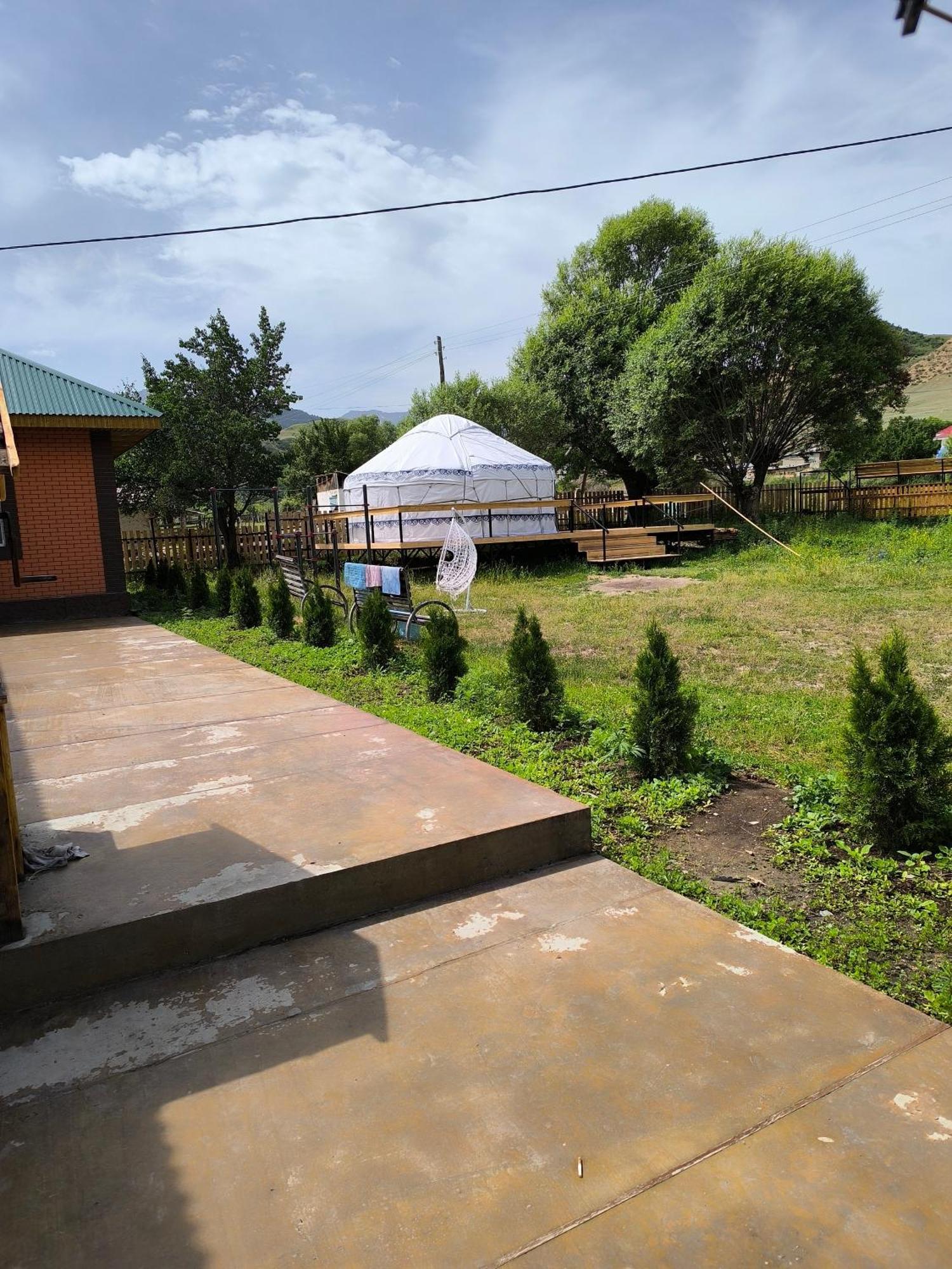 Kolsay Aisha Hotel Saty Buitenkant foto